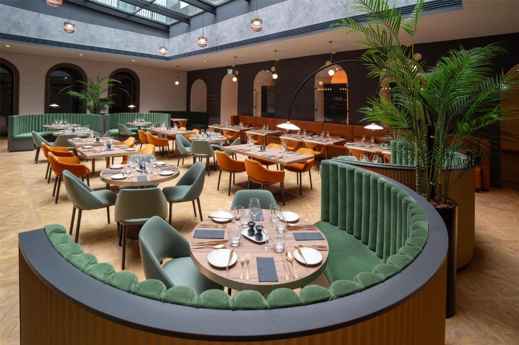 Radisson Collection Hotel, Basilica Budapest - 45