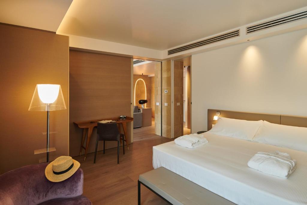 Palazzo Sangiorgio - 15