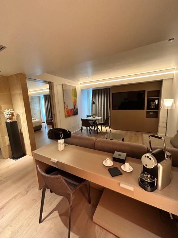 Palazzo Sangiorgio - 32