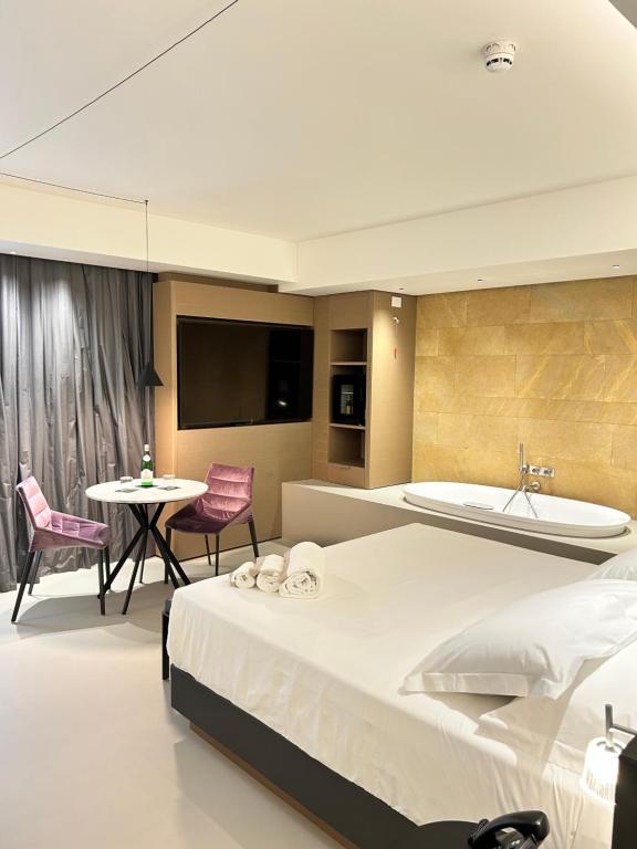 Palazzo Sangiorgio - 9