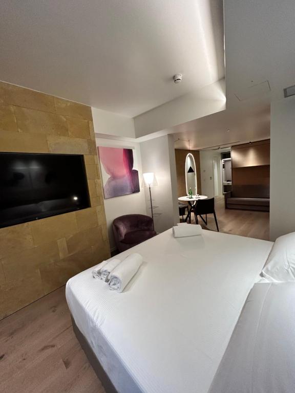 Palazzo Sangiorgio - 28