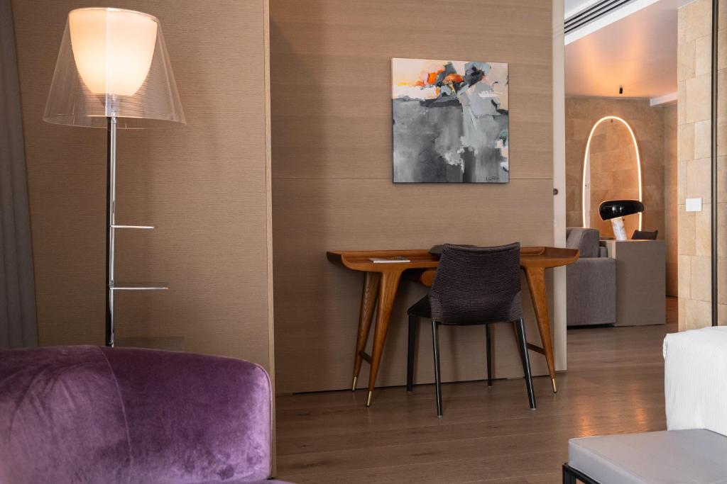 Palazzo Sangiorgio - 45