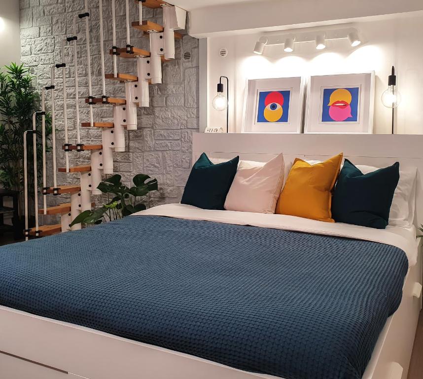 DownSouth Studio Apartment with Mezzanine - Historic Center - 7