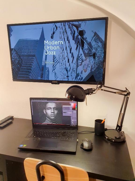 DownSouth Studio Apartment with Mezzanine - Historic Center - 16