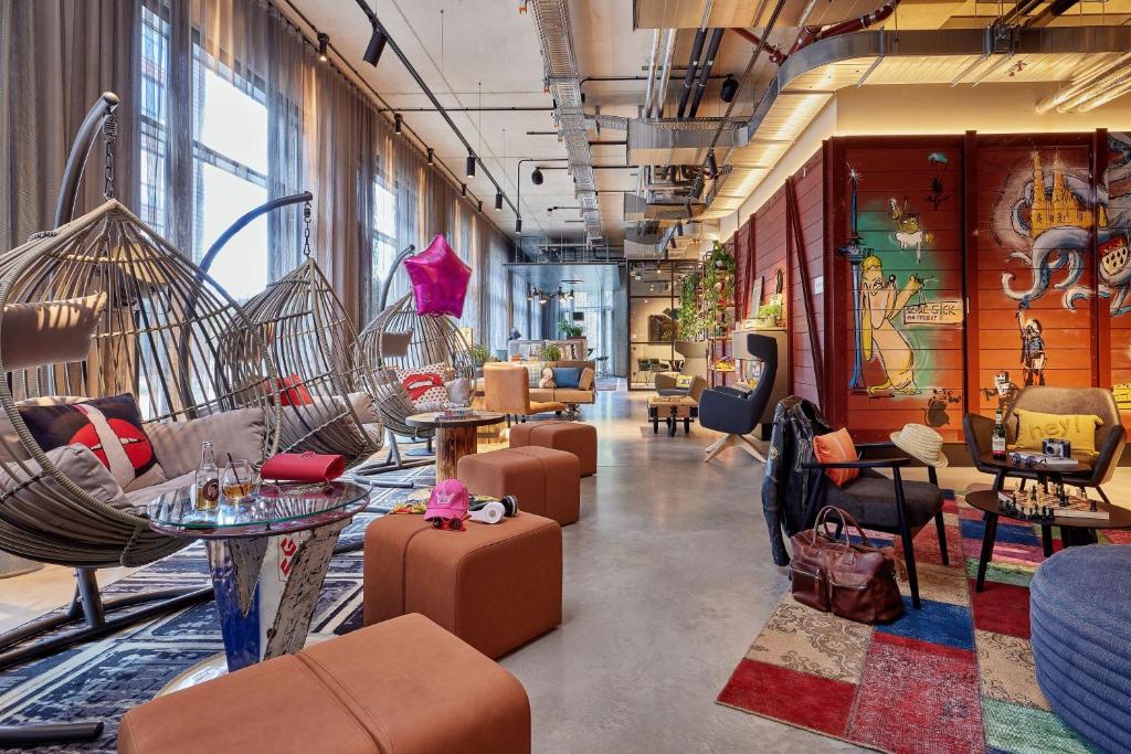 Moxy Cologne Muelheim - 9