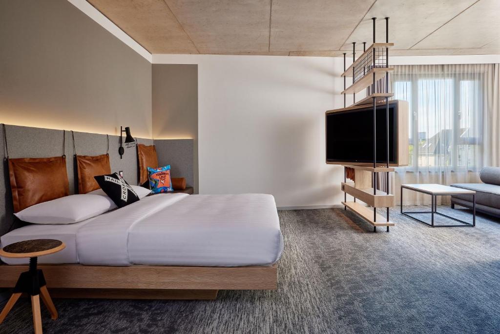 Moxy Cologne Muelheim - 17