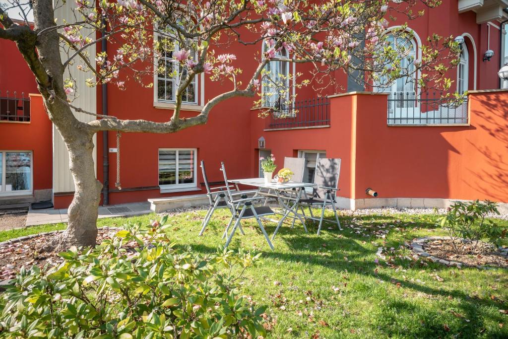 Villa am Park Apartment - 26