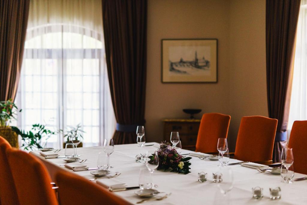 Relais & Châteaux Bülow Palais - 42