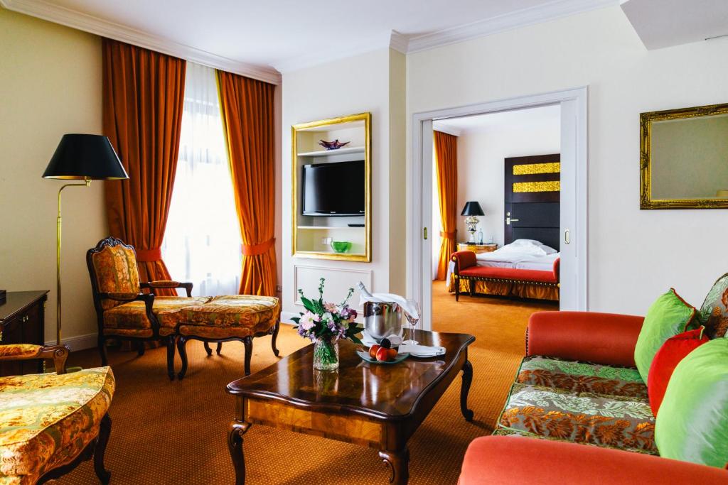 Relais & Châteaux Bülow Palais - 5