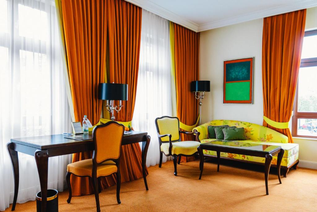 Relais & Châteaux Bülow Palais - 35