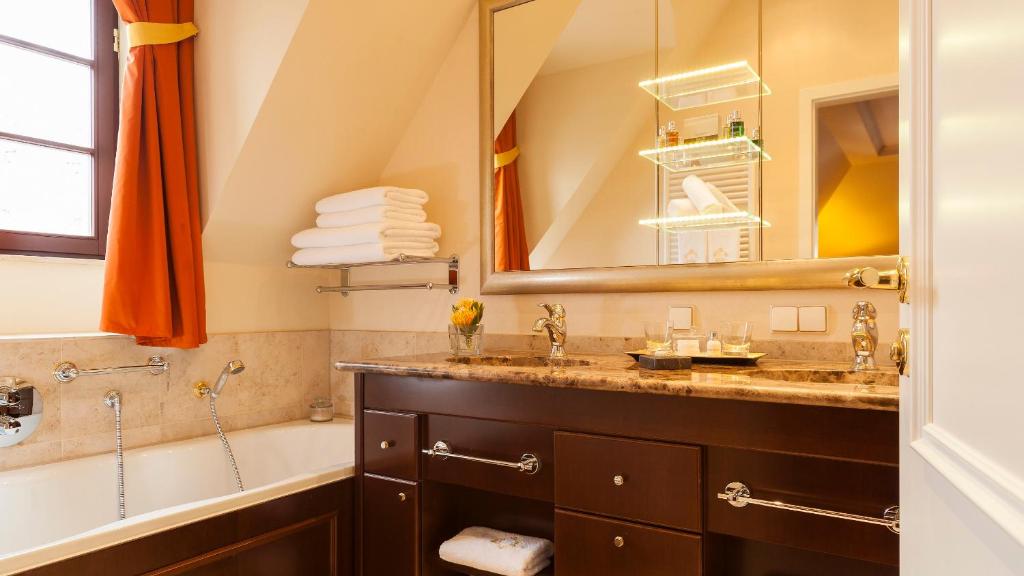 Relais & Châteaux Bülow Palais - 25