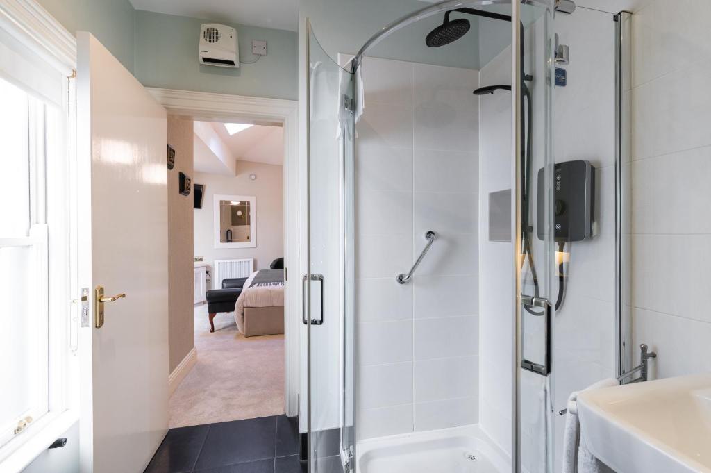 The Merchant House - 6