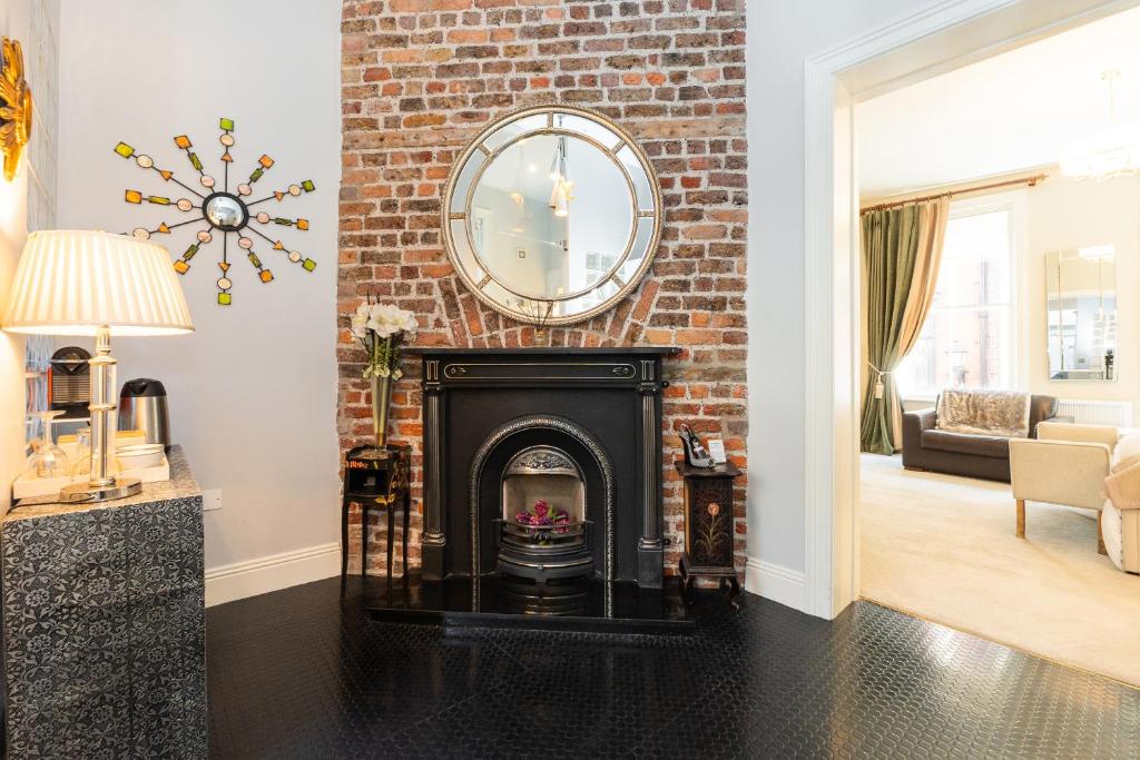 The Merchant House - 18