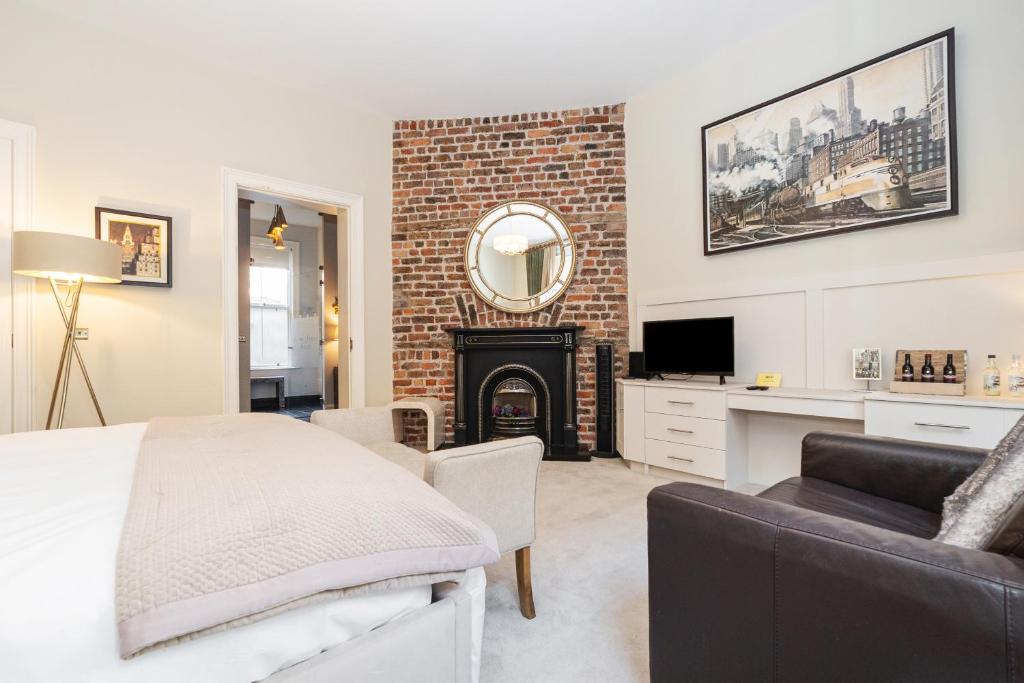 The Merchant House - 7