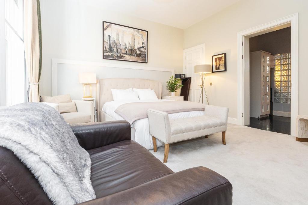 The Merchant House - 9