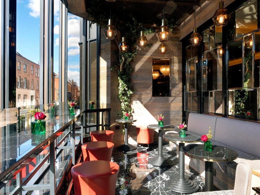 The Westbury Hotel - 17