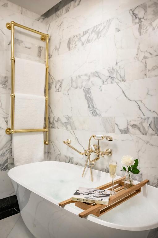 The Westbury Hotel - 39