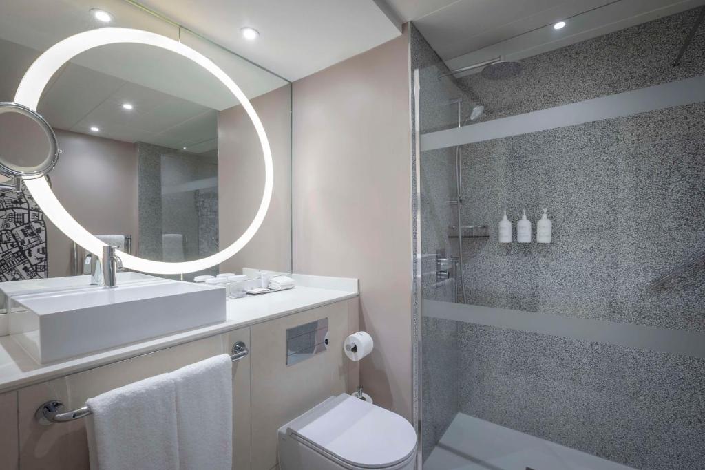 The Morrison Dublin, Curio Collection by Hilton - 43