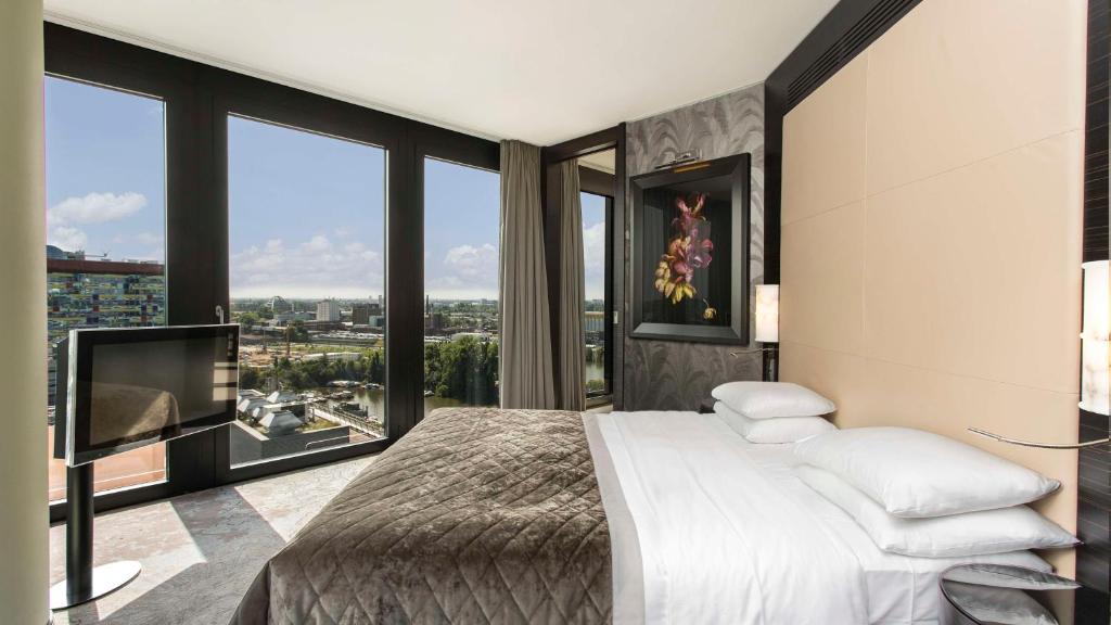 Hyatt Regency Dusseldorf - 15