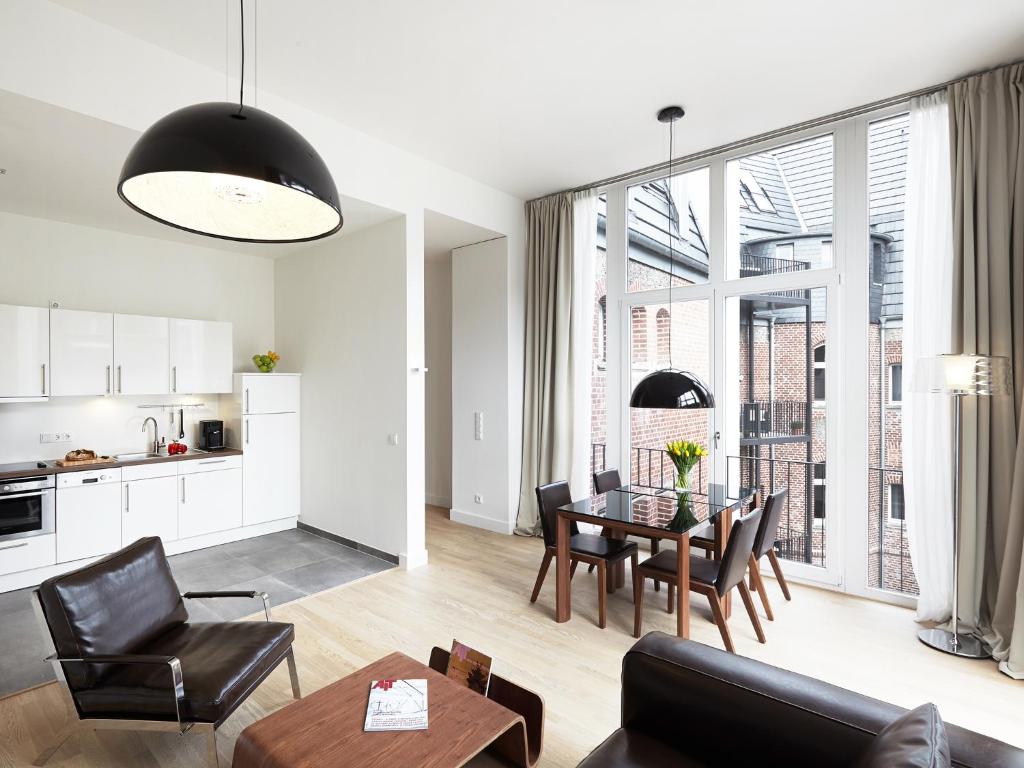 THE RED - Living Suites by the Rhine - 4