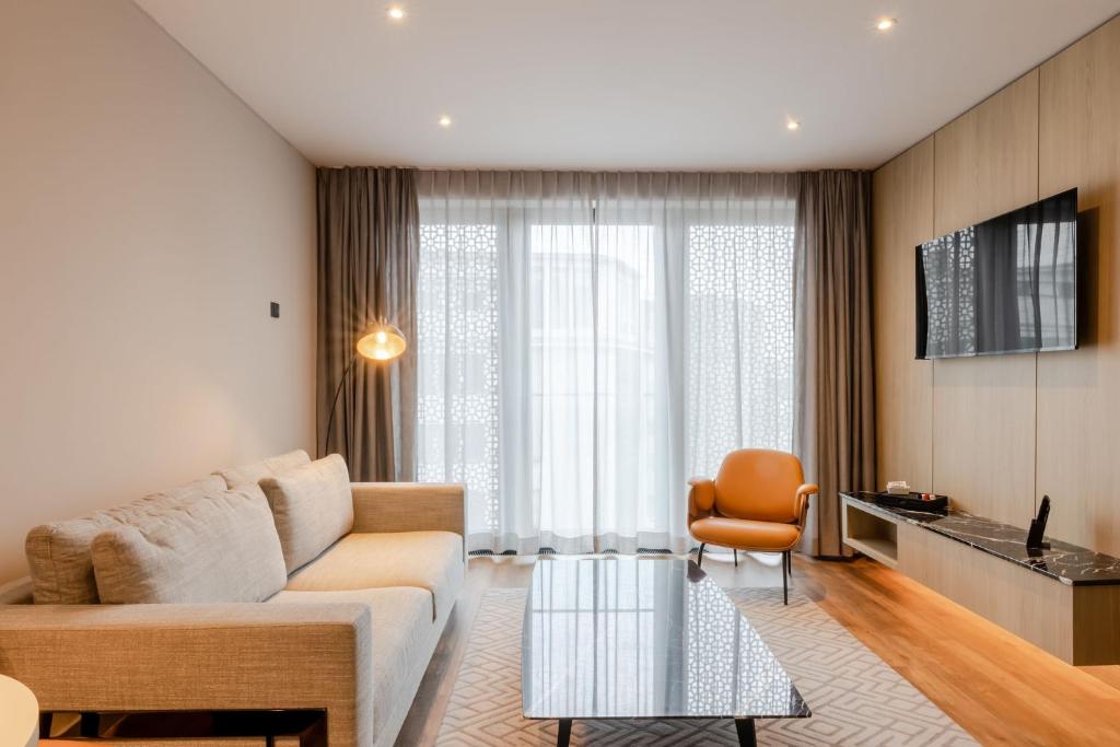 Fourty Three Luxury Serviced Apartments - 39
