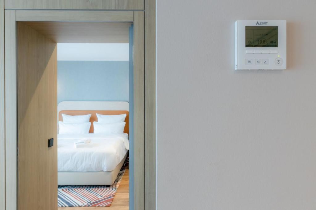 Fourty Three Luxury Serviced Apartments - 42