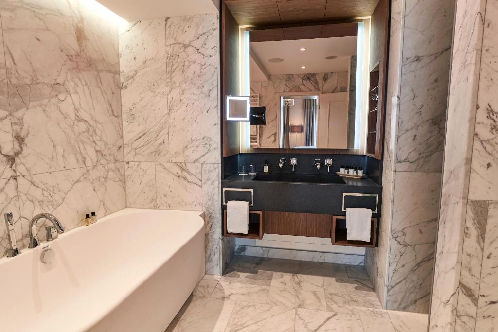 Steigenberger Icon Parkhotel Düsseldorf - 14