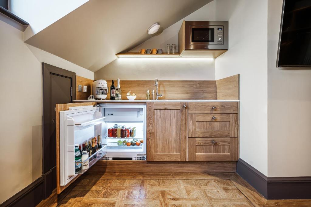 Bonnie Hotel Haymarket Edinburgh - 11