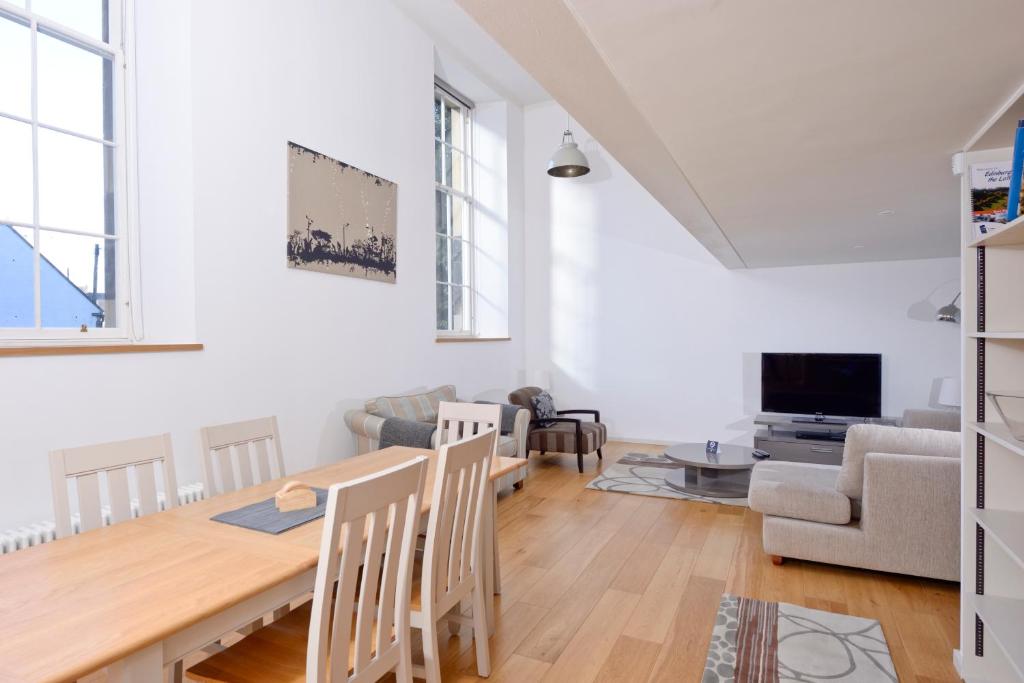 Destiny Scotland - Broughton St Lofts - 21