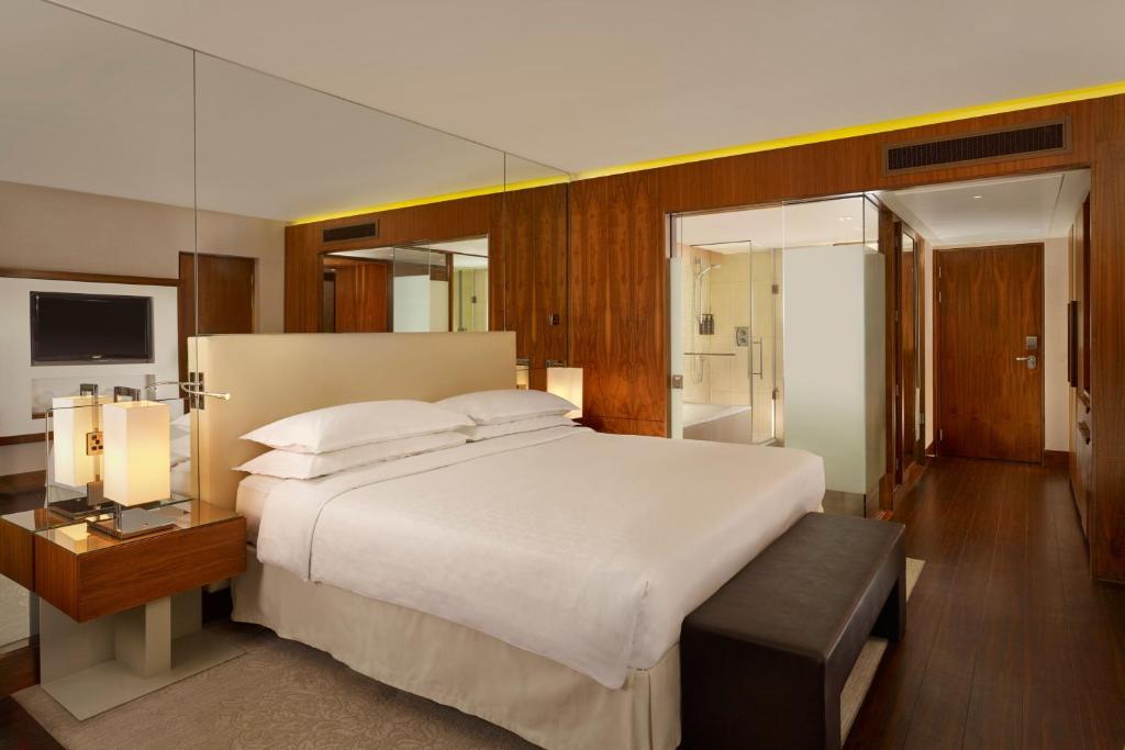 Sheraton Grand Hotel & Spa - 36