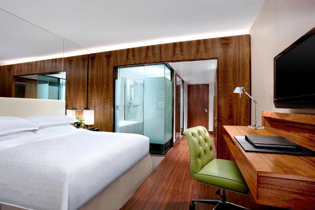 Sheraton Grand Hotel & Spa - 38