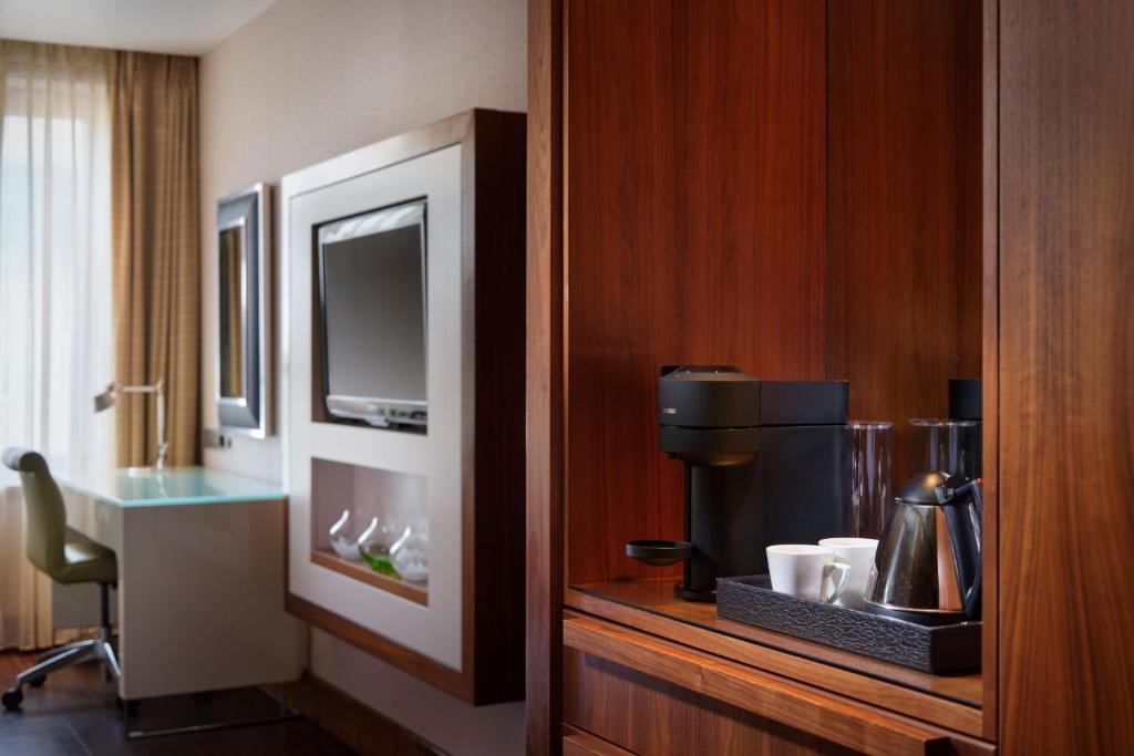 Sheraton Grand Hotel & Spa - 37