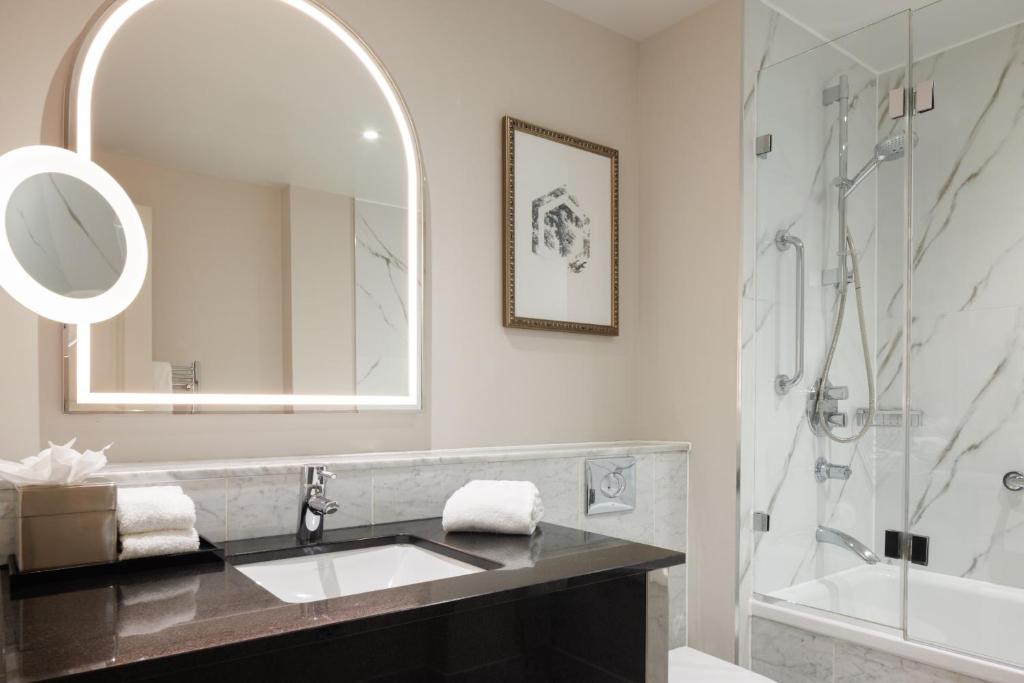 The Caledonian Edinburgh, Curio Collection by Hilton - 33