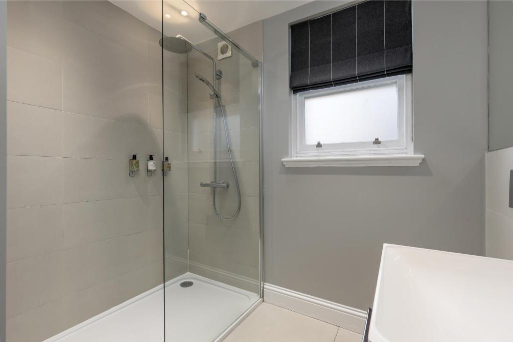 Destiny Scotland - Hill Street Apartments - 35