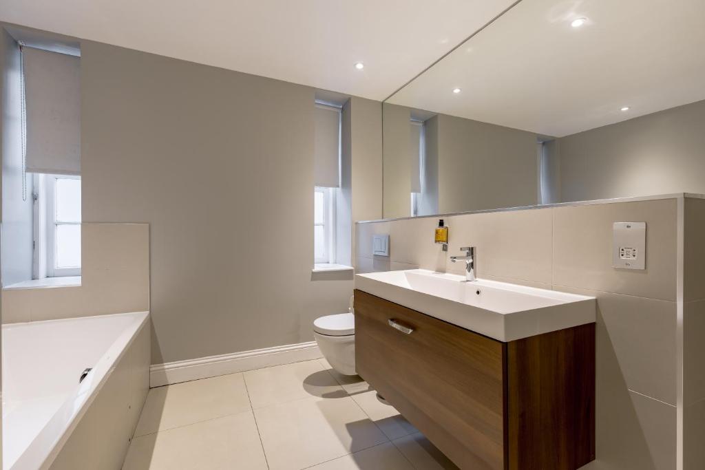 Destiny Scotland - Hill Street Apartments - 20