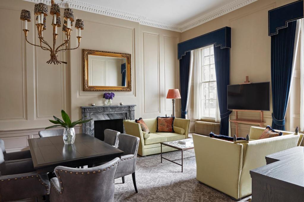 Kimpton Charlotte Square by IHG - 25