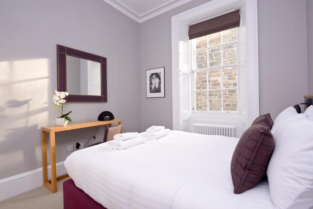 Destiny Scotland - Distillers House - 20