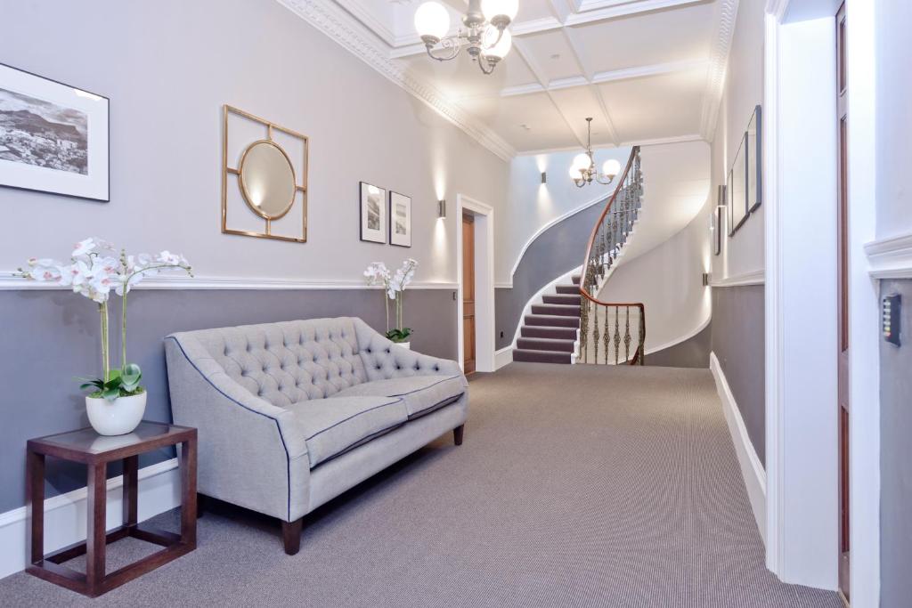 Destiny Scotland - Distillers House - 13