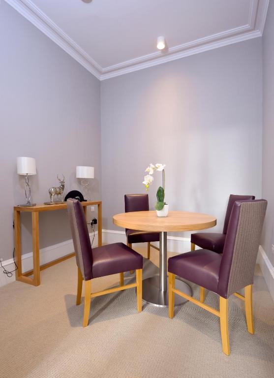 Destiny Scotland - Distillers House - 18