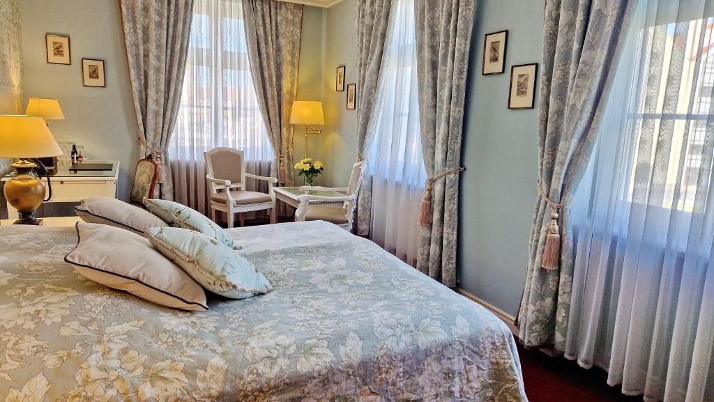 Podewils Old Town Gdansk - 4