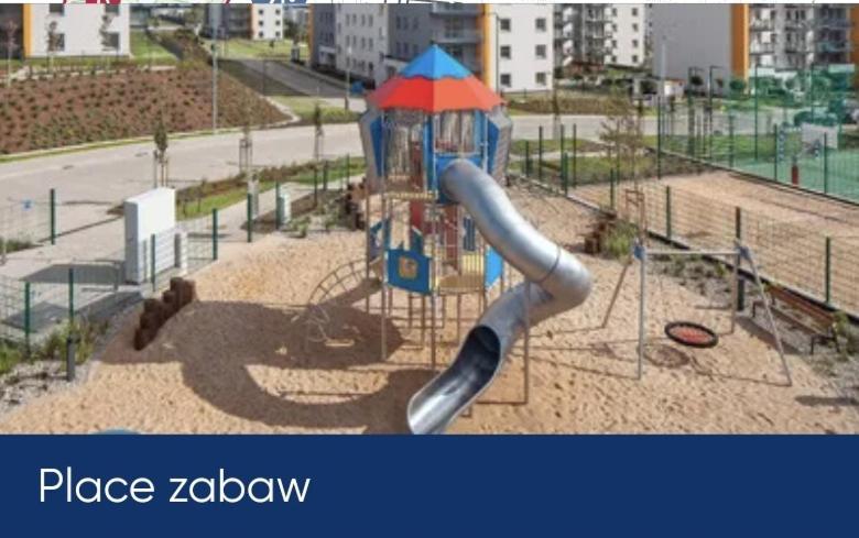 Mieszkanie 46m2 - 2 pokojowe z ogródkiem , WIFI , Bezpłatny parking nr 126, Szybkie połączenie z lotniskiem, autobus 120 - 10