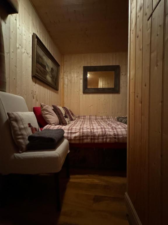 The West Highland Way Hotel and Retreat Accommodation - 32