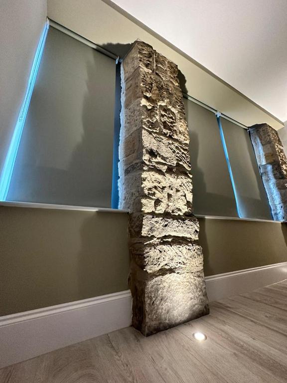 Glasgow West End Tenement Apartment - 43