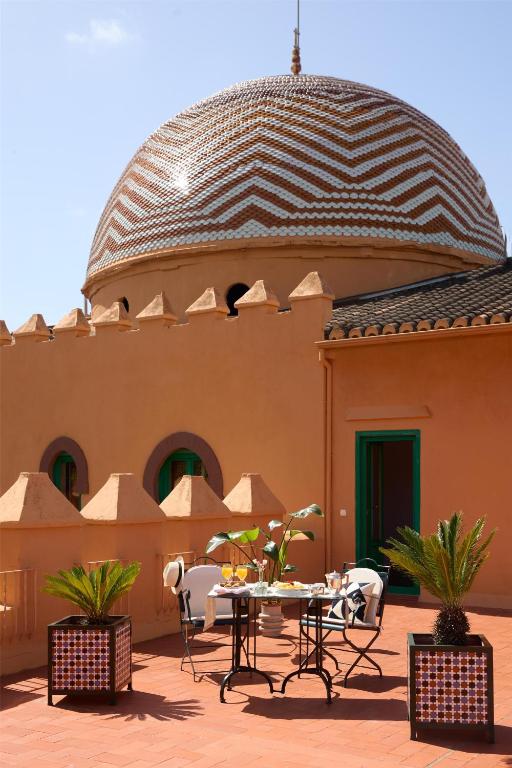 Alhambra Palace Hotel - 37