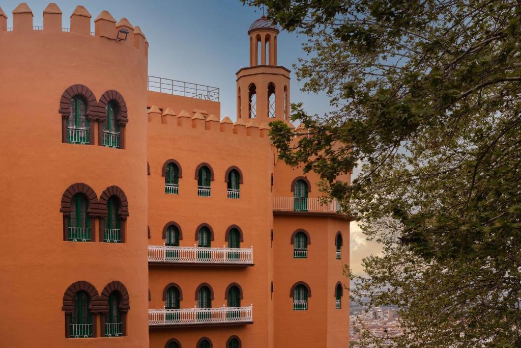 Alhambra Palace Hotel - 10