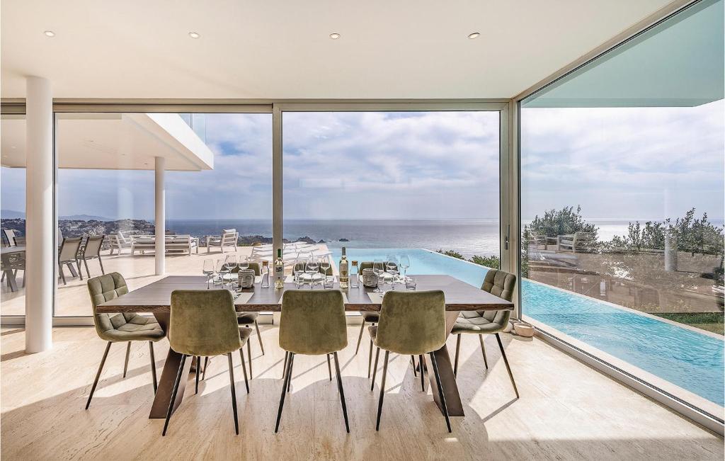 Stunning Home In Granada - 23