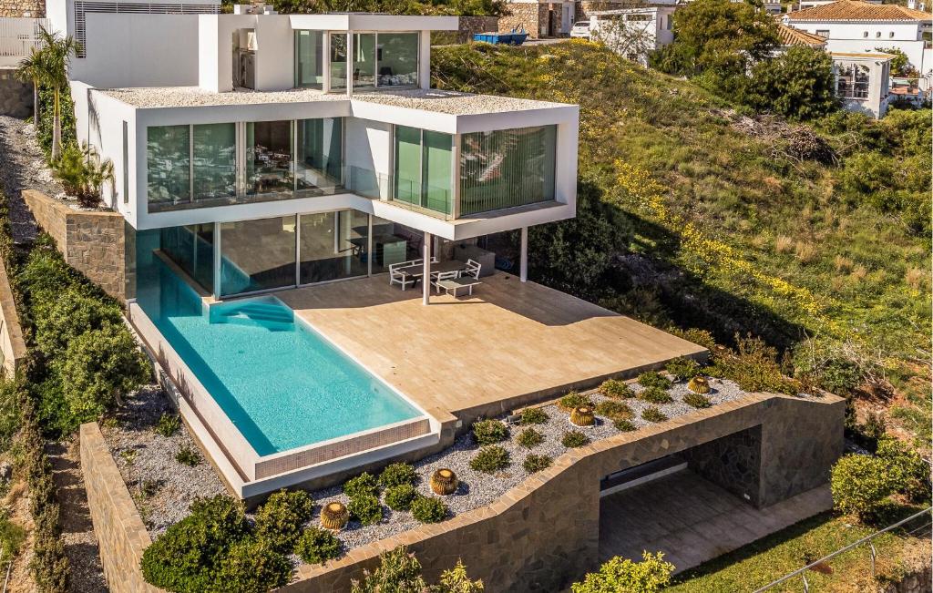 Stunning Home In Granada - 11