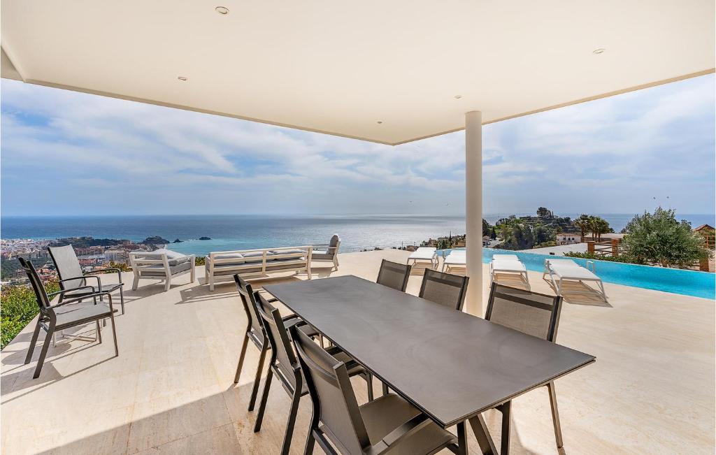 Stunning Home In Granada - 2