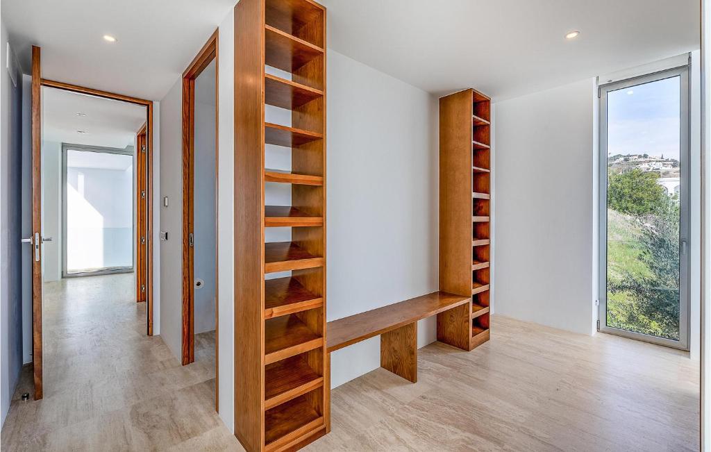 Stunning Home In Granada - 29