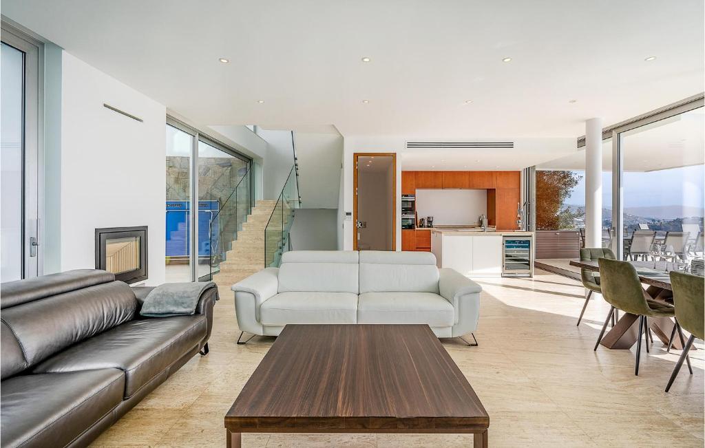 Stunning Home In Granada - 20